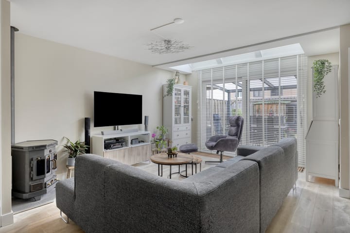 Foto 11 van Koolzaadpad 23