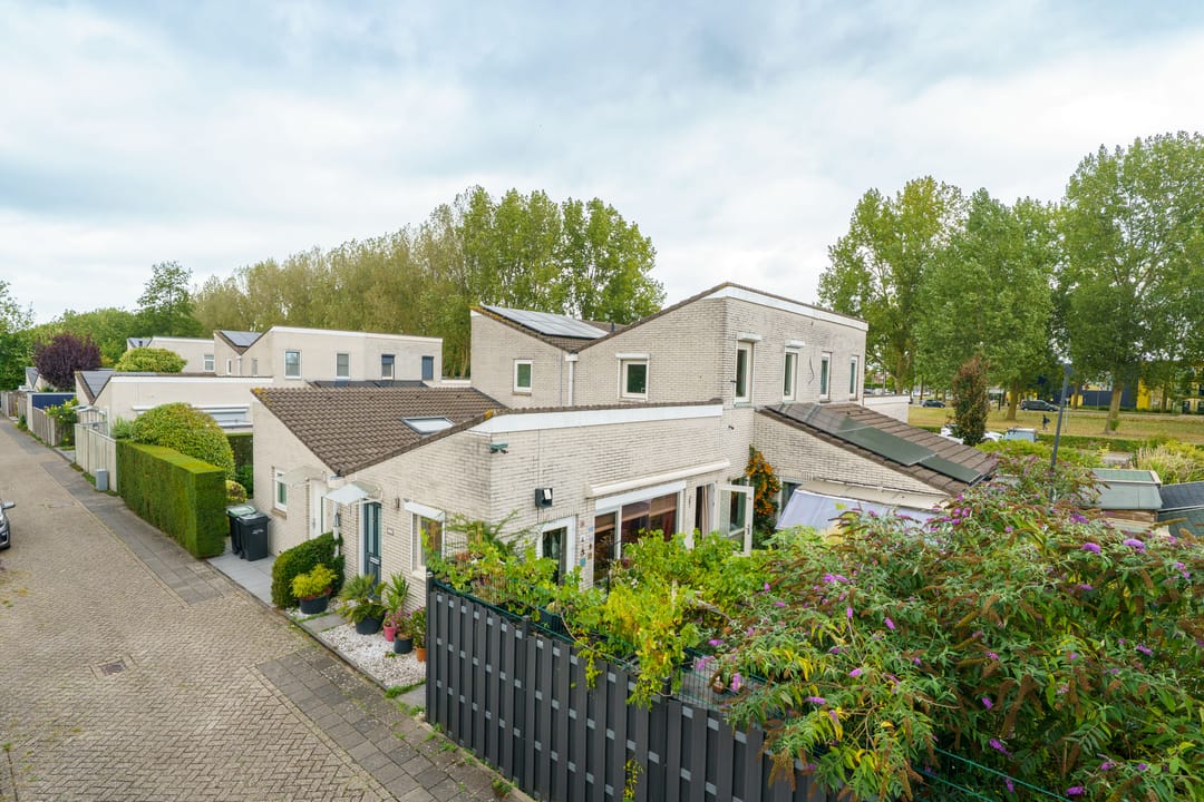 Foto 1 van P. Verhagenstraat 10