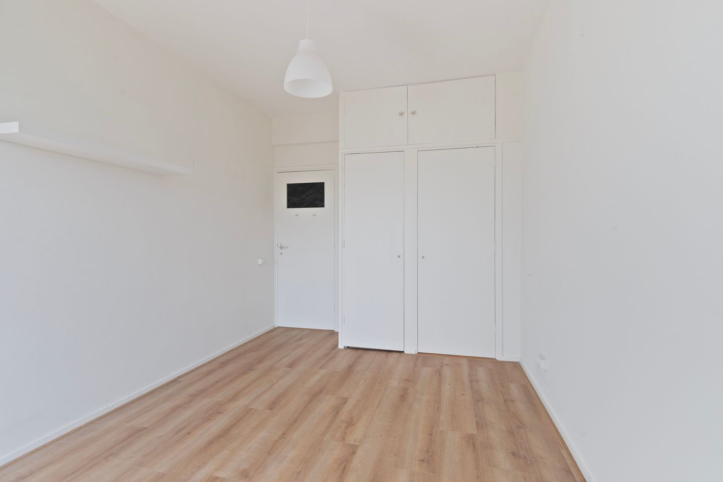 Foto 10 van Zwartewaalstraat 115