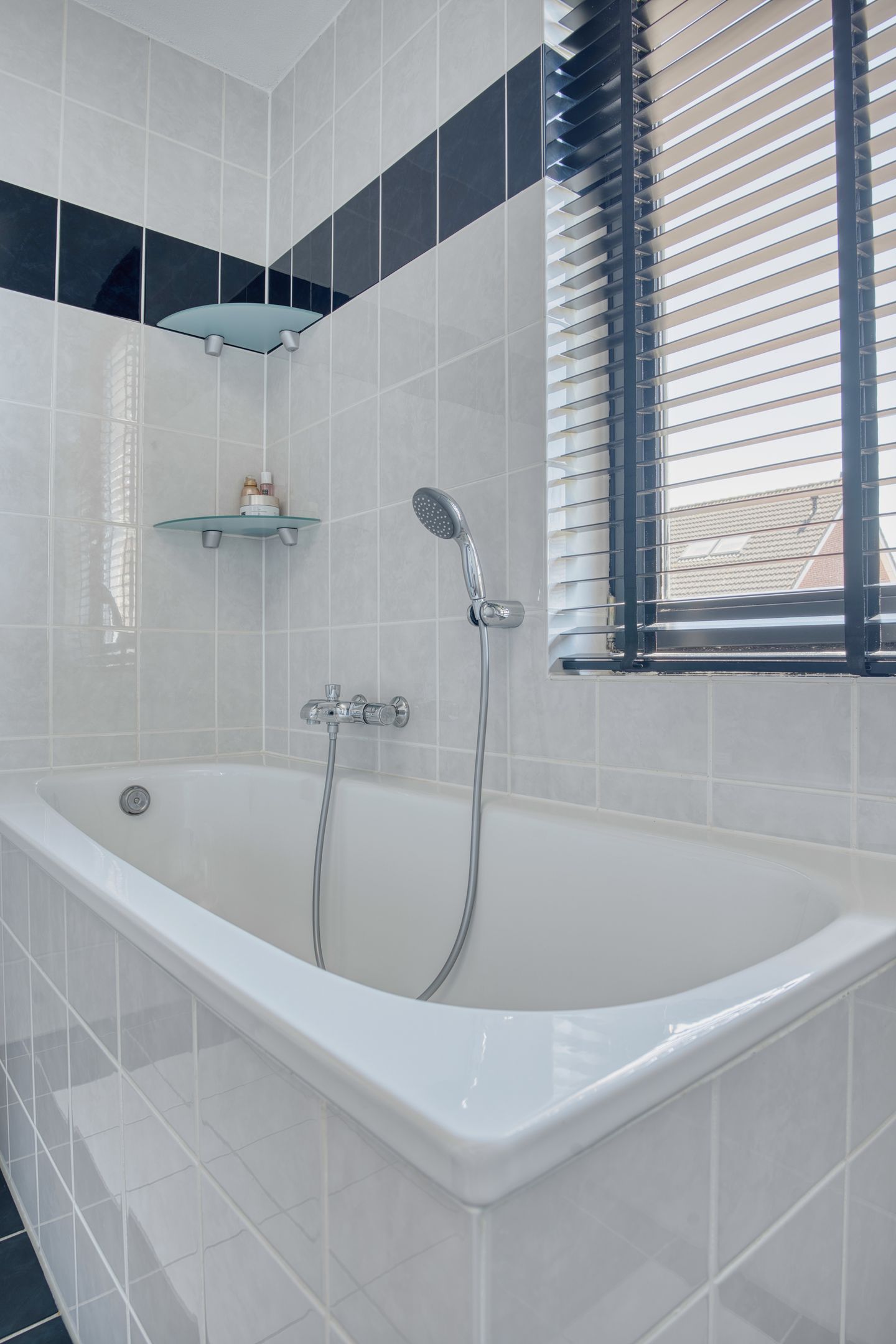 Foto 25 van Fonteinkruid 13