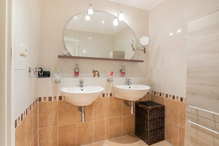 Foto 25 van Venuslaan 217