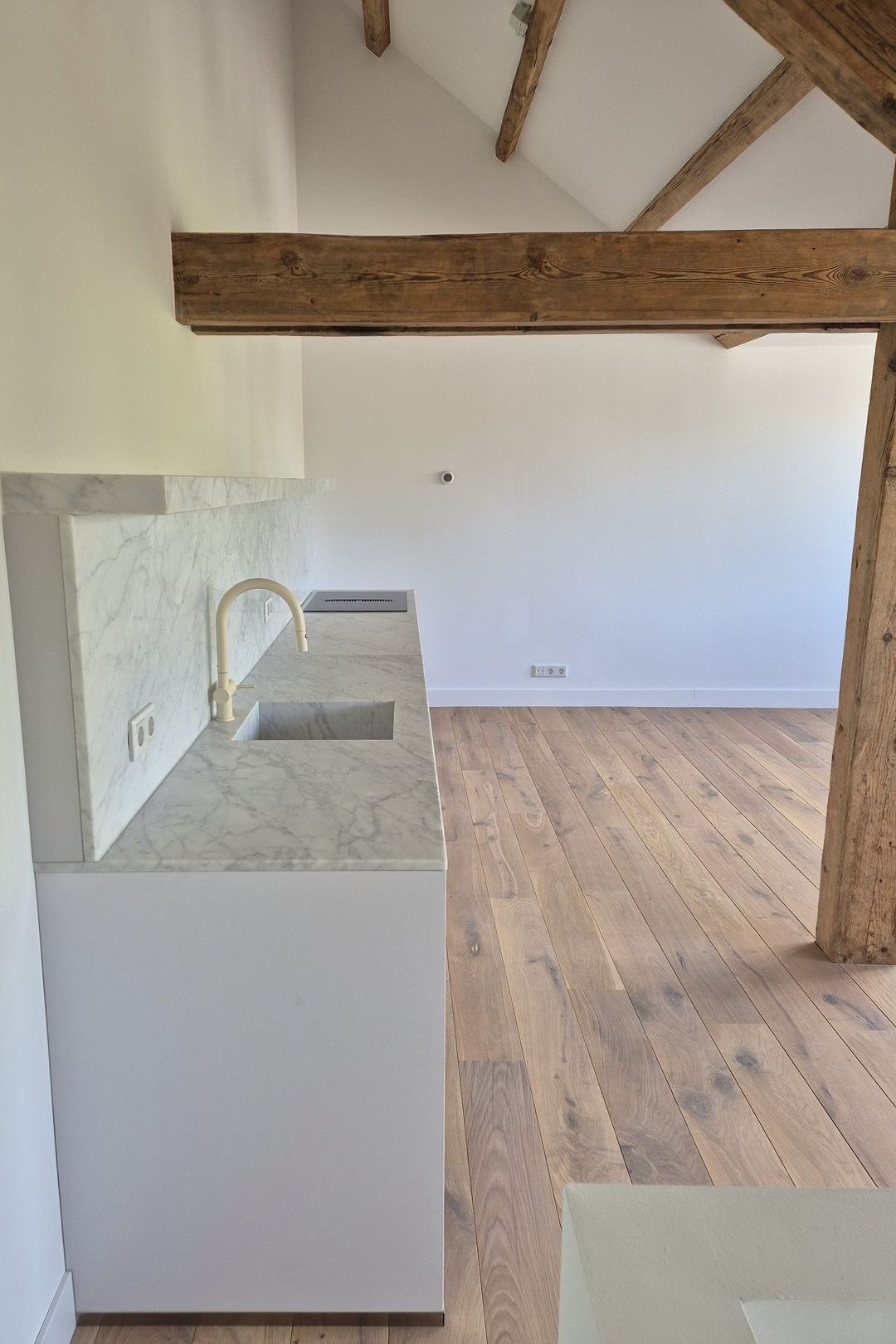 Photo 8 of Petrus Regoutplein 22-D02