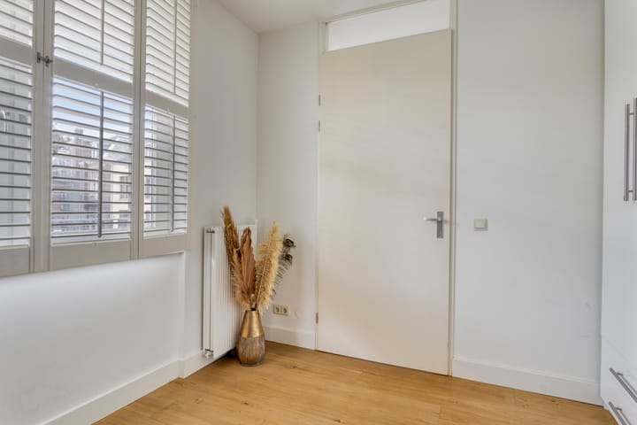 Foto 17 van Menno van Coehoornstraat 2-B6