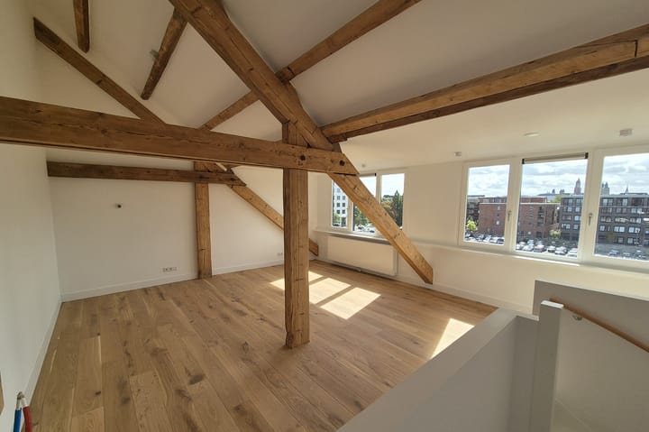 Photo 3 of Petrus Regoutplein 22-D09