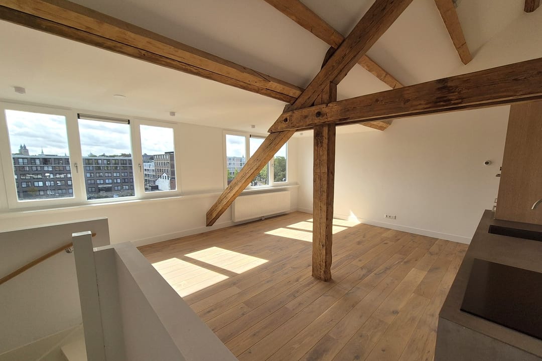 Photo 2 of Petrus Regoutplein 22-D10