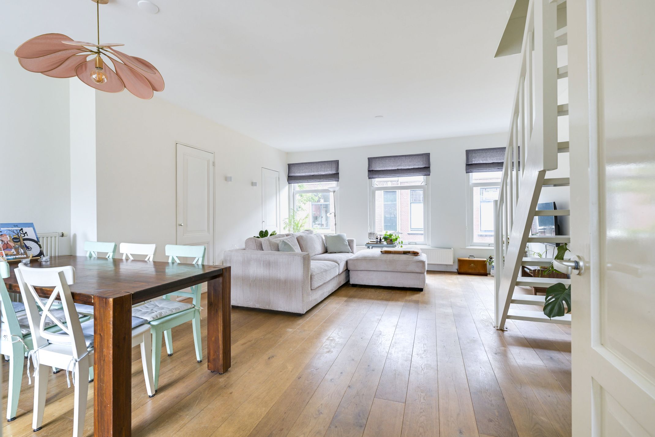 Foto 15 van Adriaanstraat 30-A