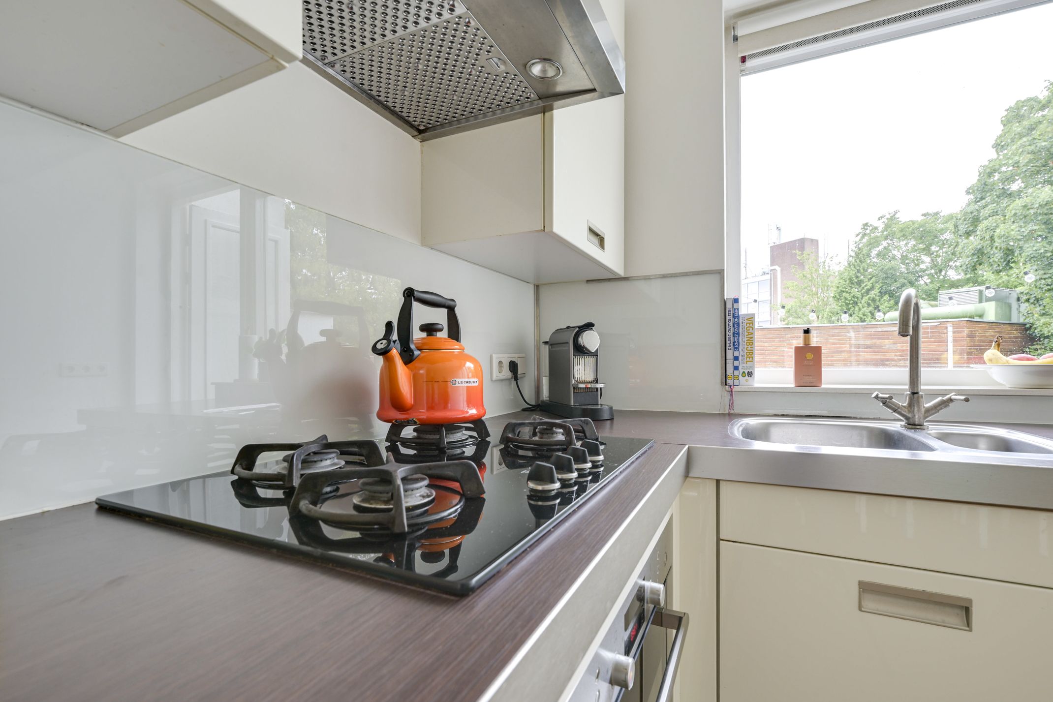 Foto 27 van Adriaanstraat 30-A