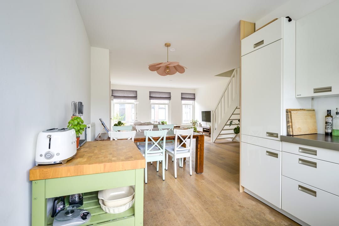 Foto 28 van Adriaanstraat 30-A