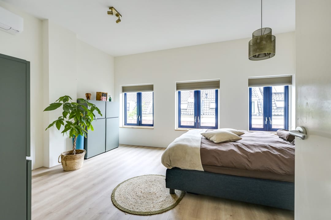 Foto 38 van Adriaanstraat 30-A