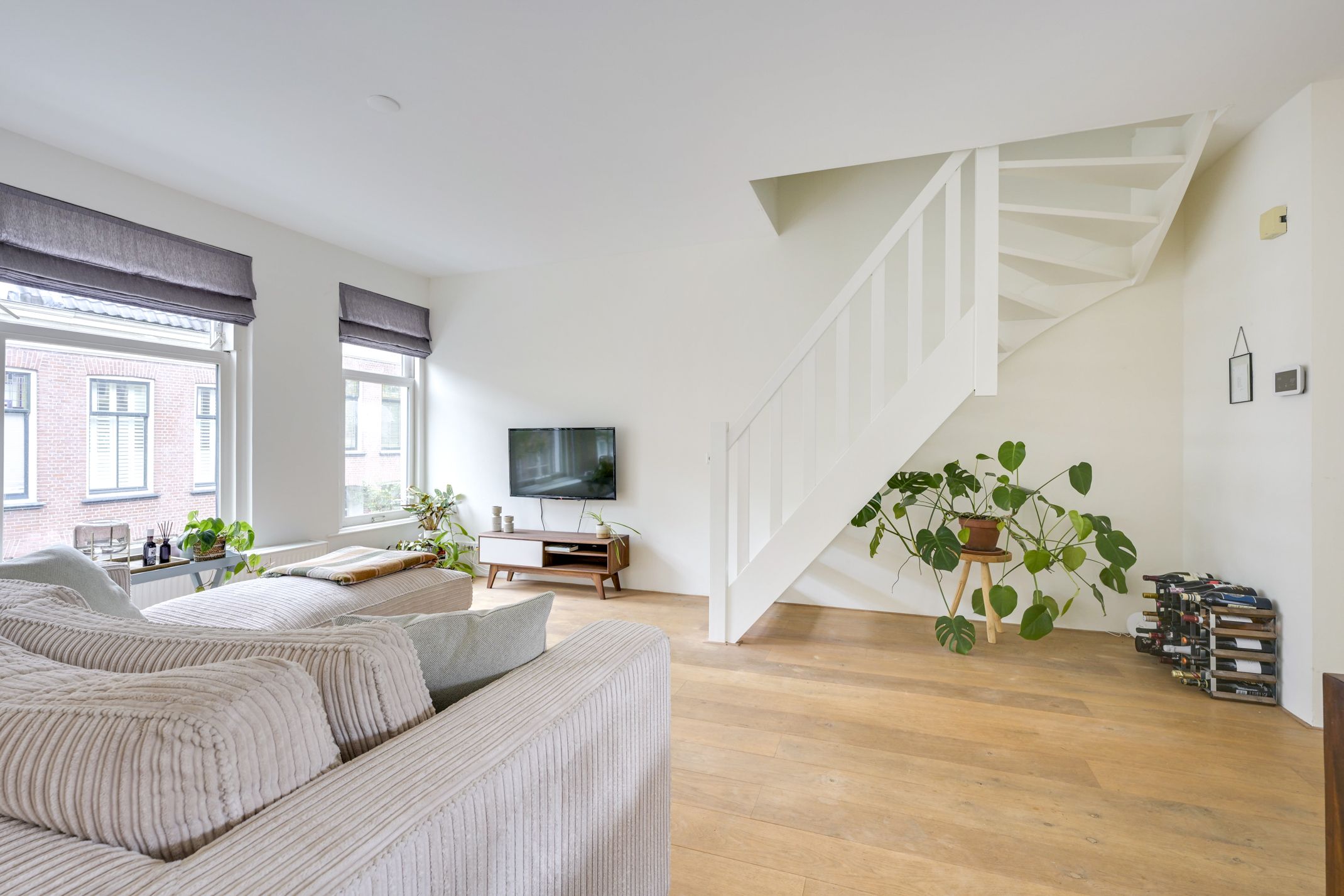 Foto 18 van Adriaanstraat 30-A