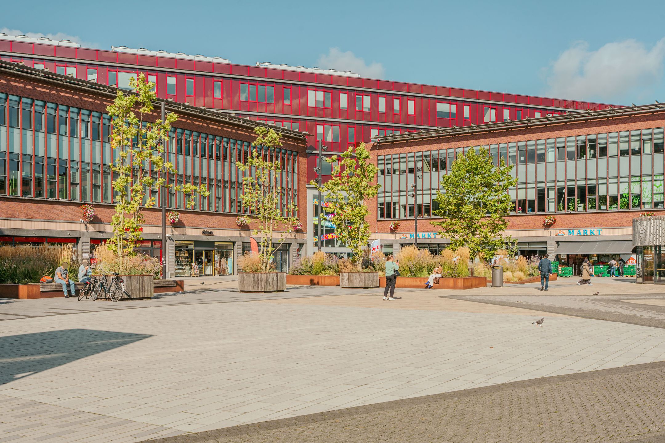 Photo 39 of Bos en Lommerplein 74