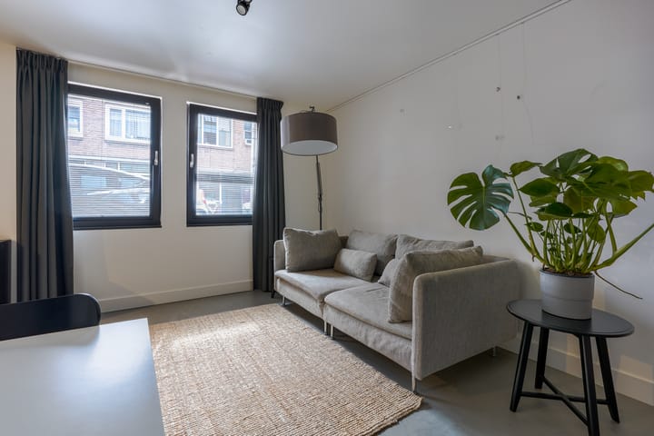 Foto 9 van Werner Helmichstraat 1-S