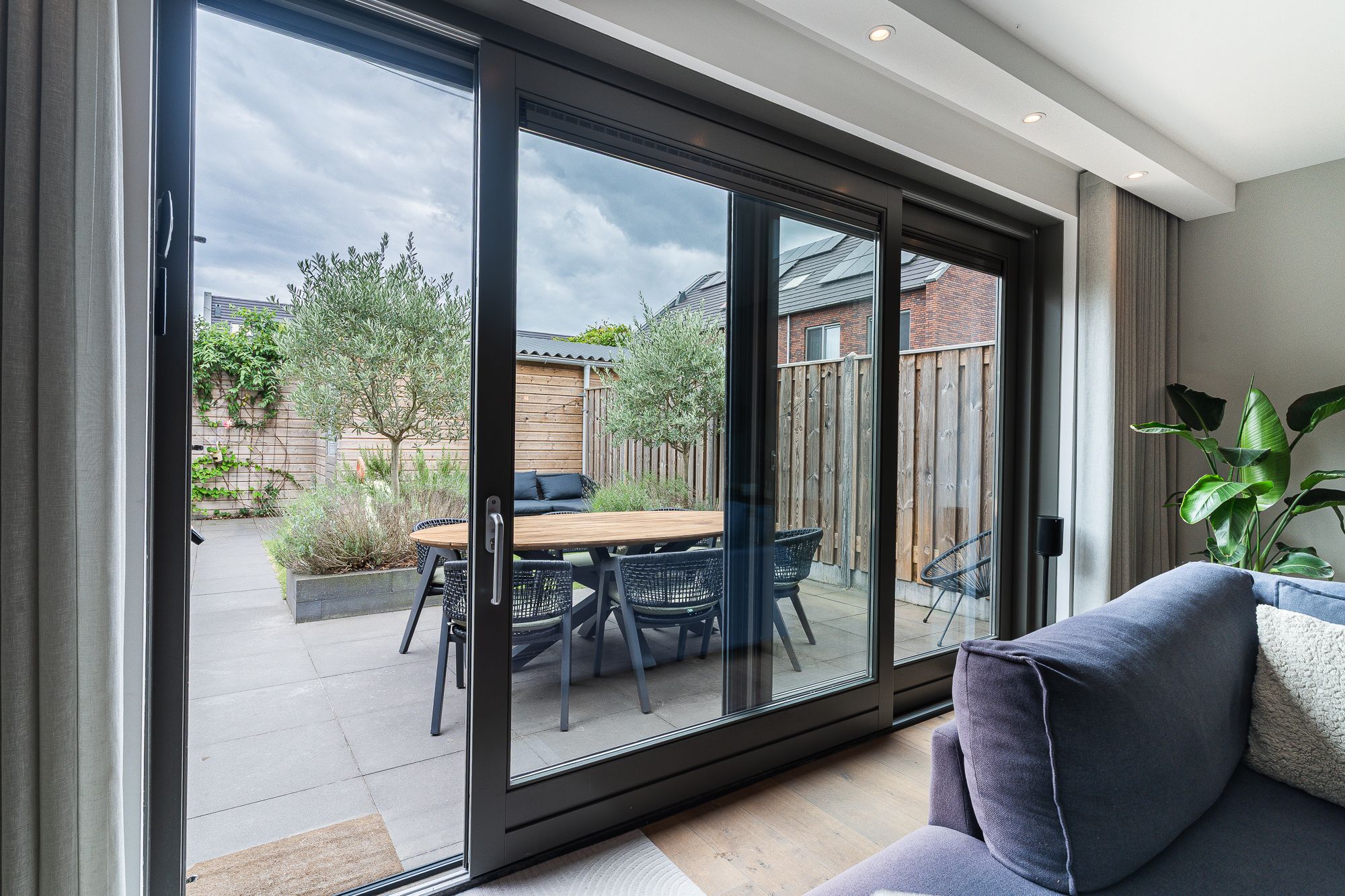 Foto 15 van Niels Bohrstraat 9