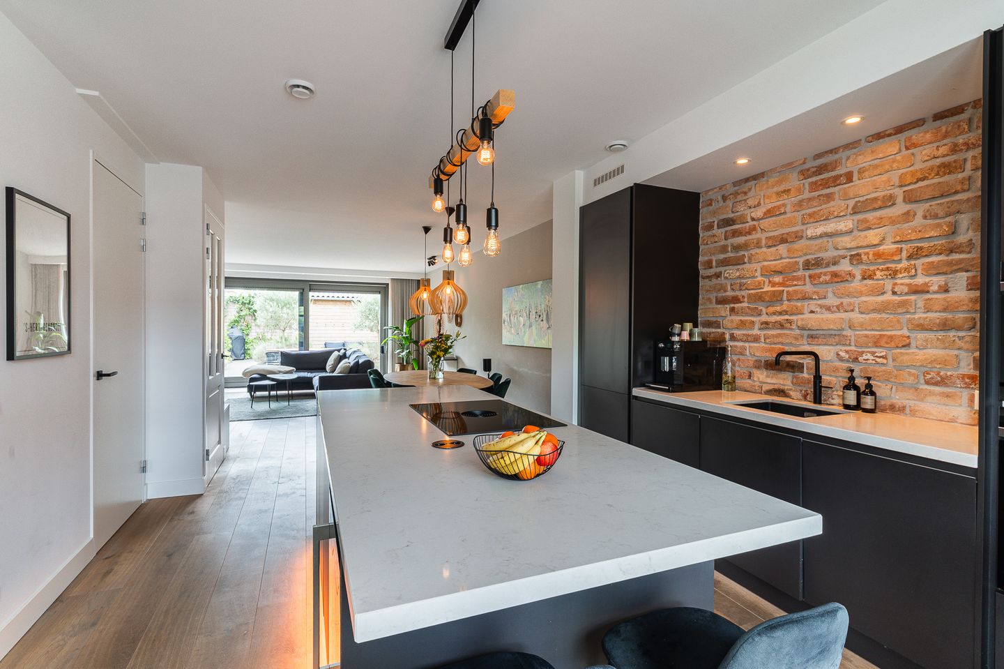 Foto 5 van Niels Bohrstraat 9