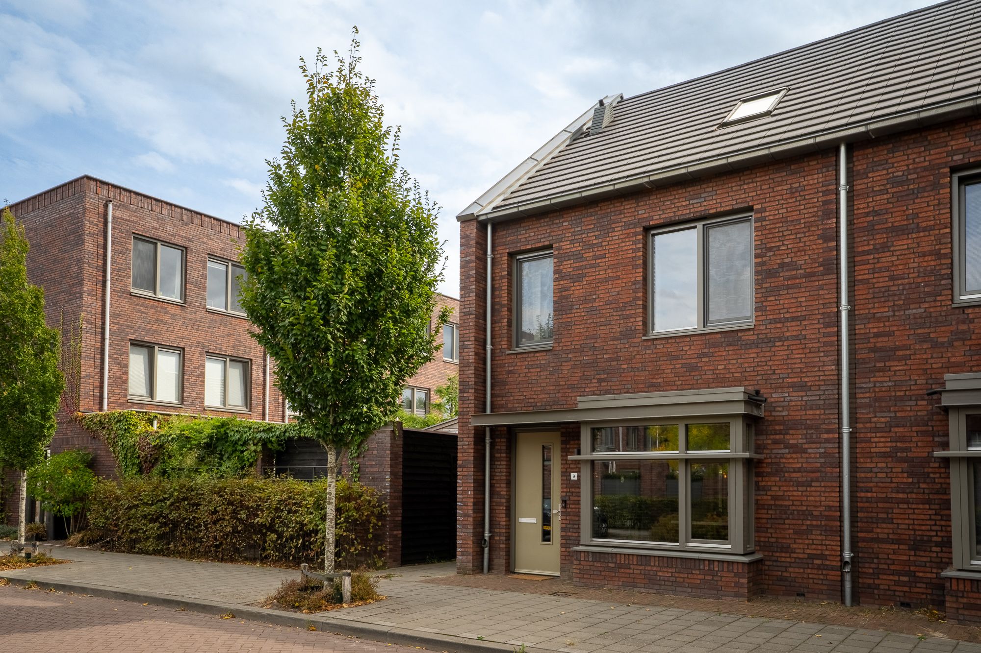 Foto 48 van Niels Bohrstraat 9