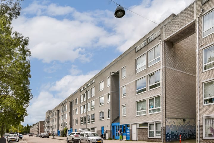 Foto 2 van Bernard Shawsingel 140