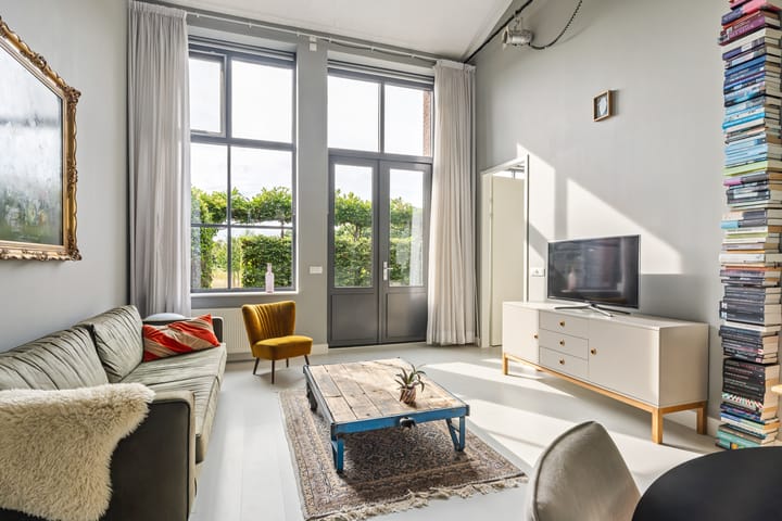 Foto 16 van Spoorlaan 16-W