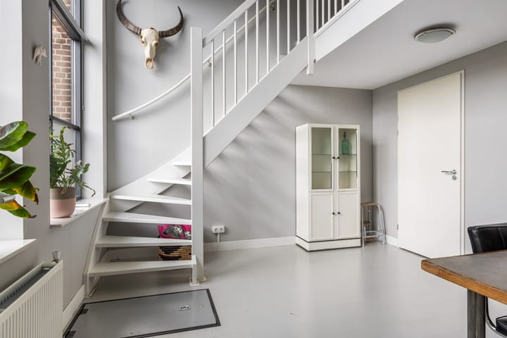 Foto 18 van Spoorlaan 16-W