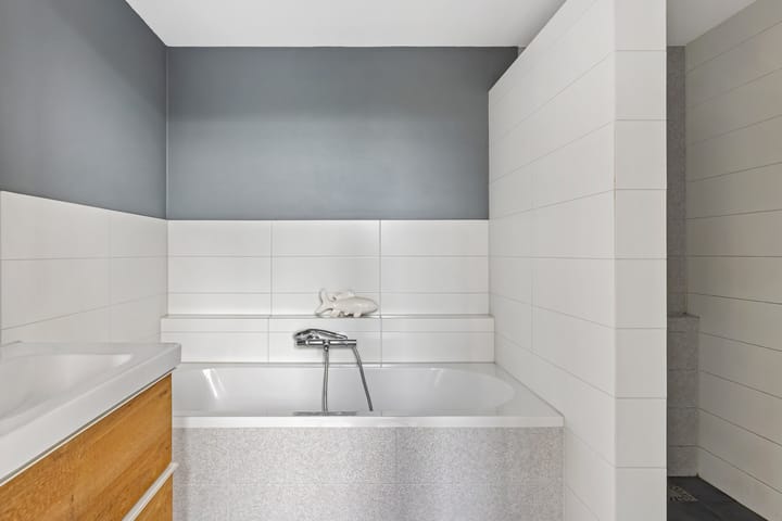 Foto 20 van Spoorlaan 16-W