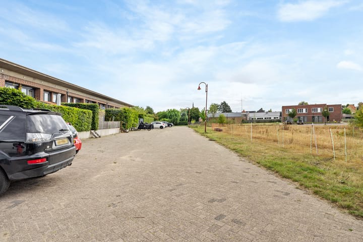 Foto 35 van Spoorlaan 16-W