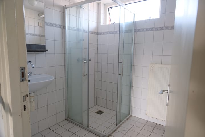 Foto 8 van Bazuinstraat 1