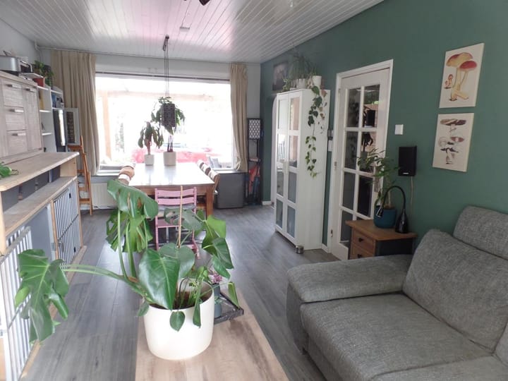 Foto 12 van Van Limburg Stirumplantsoen 11