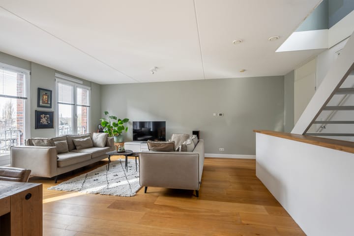 Photo 21 of Hoogstraat 11