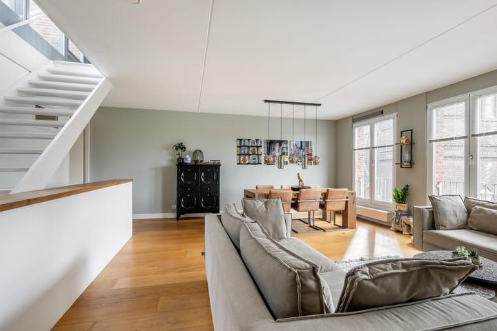 Photo 22 of Hoogstraat 11