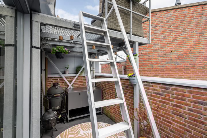 Photo 34 of Hoogstraat 11