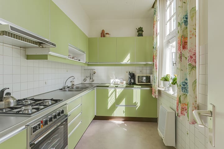 Foto 12 van Leestraat 11