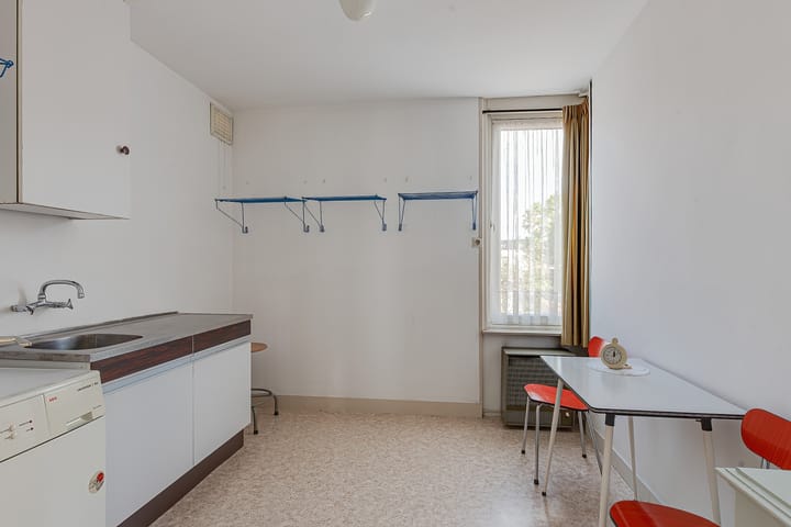 Foto 17 van Leestraat 11