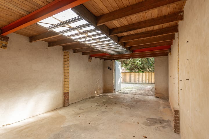 Foto 24 van Leestraat 11