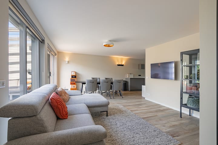 Photo 8 of Gravenstraat 47