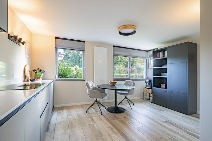 Photo 9 of Gravenstraat 47