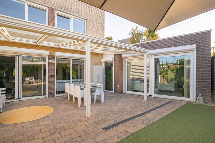 Photo 26 of Gravenstraat 47