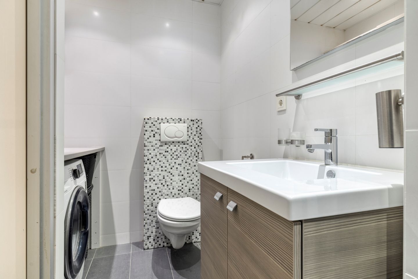 Foto 25 van Midscheeps 9