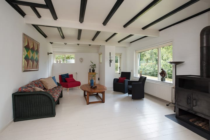 Photo 9 of Ericasestraat 11