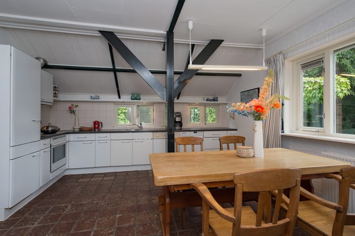 Photo 16 of Ericasestraat 11