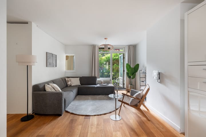 Photo 8 of Govert Flinckstraat 396-1