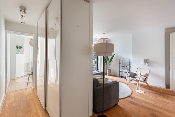 Photo 12 of Govert Flinckstraat 396-1