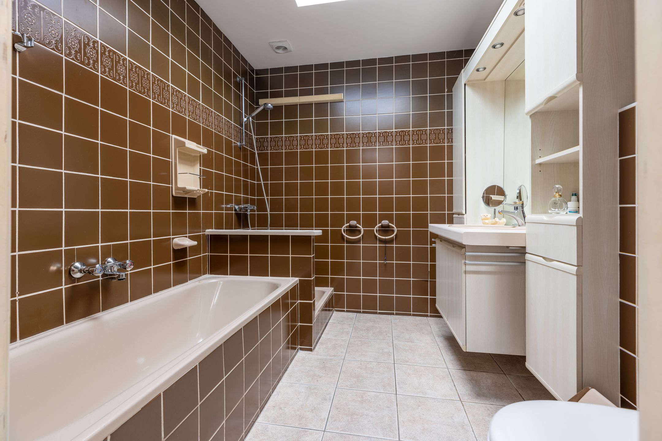 Foto 18 van Laarderweg 84