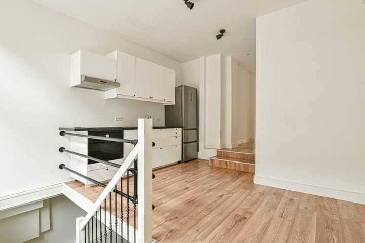 Foto 9 van Marnixstraat 241-H