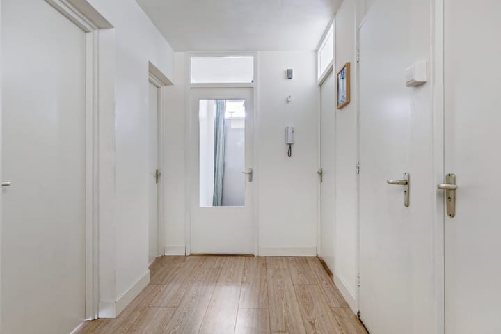 Foto 17 van Brederolaan 20