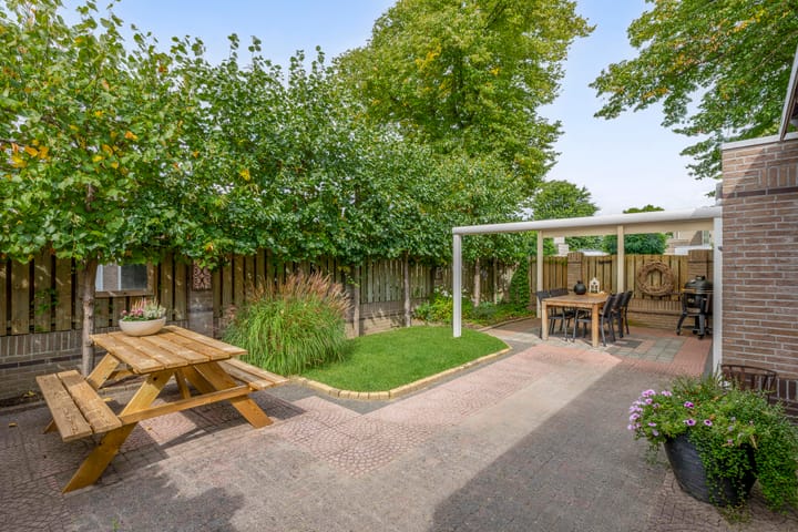 Foto 21 van Meidoornlaan 2