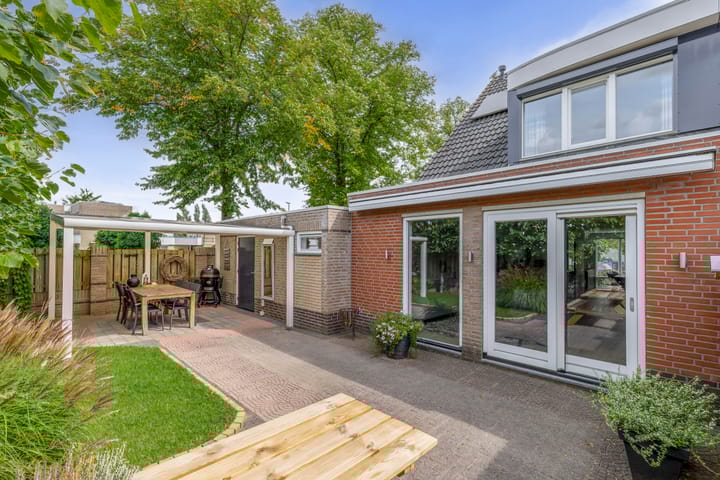 Foto 22 van Meidoornlaan 2