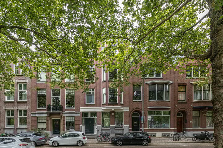 Photo 2 of Heemraadssingel 76-B