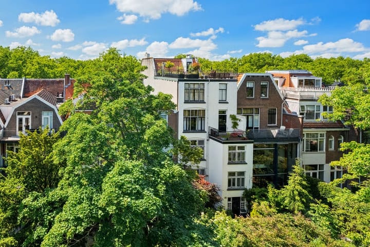 Photo 3 of Heemraadssingel 76-B