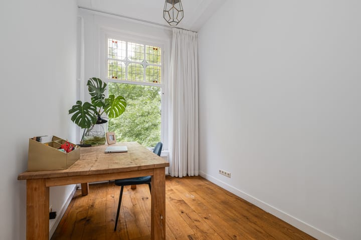 Photo 16 of Heemraadssingel 76-B