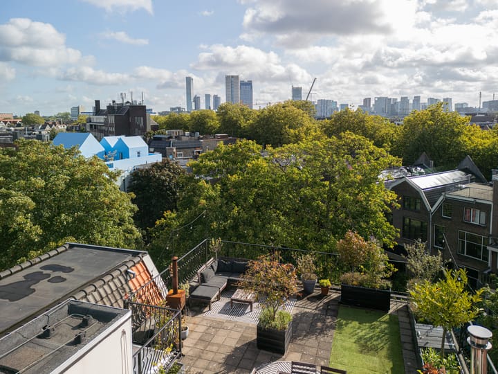 Photo 36 of Heemraadssingel 76-B