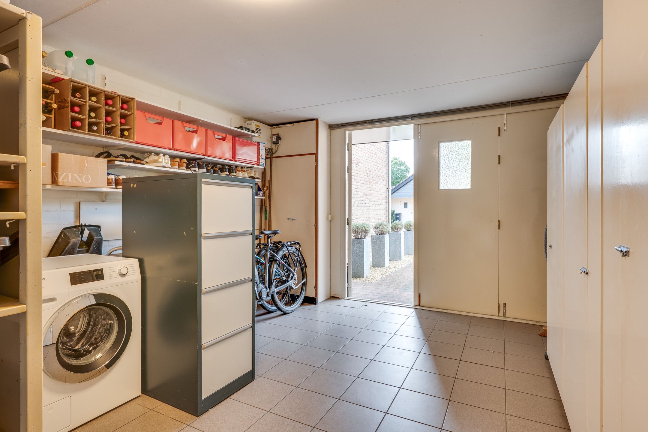 Foto 15 van Sieberg 914